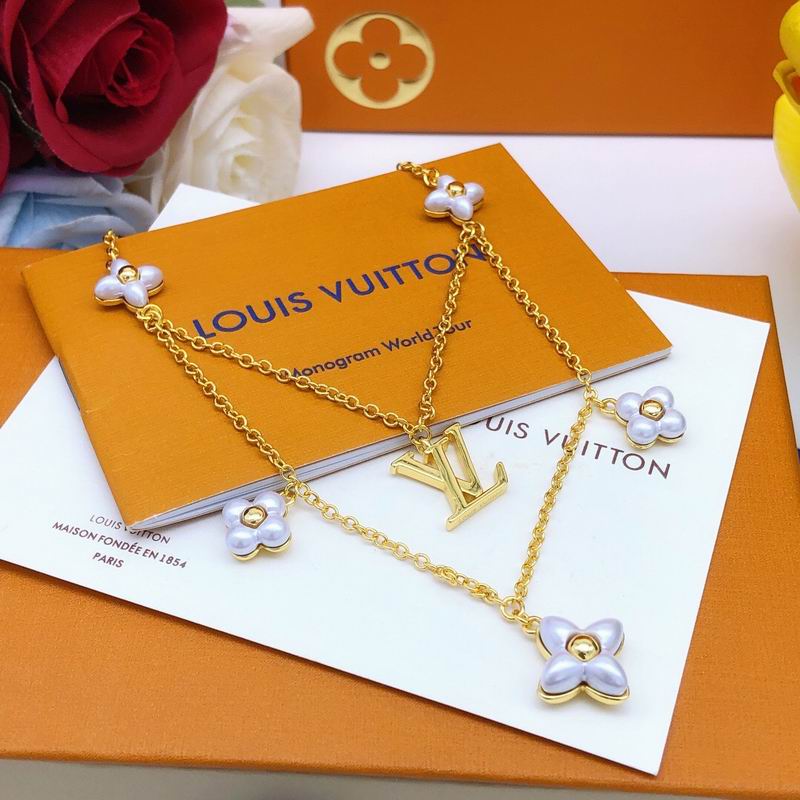 LV Necklace 05yxs109